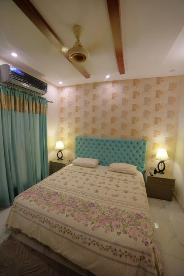Grey Orchard Homestay - A Family Place Λαχόρη Εξωτερικό φωτογραφία