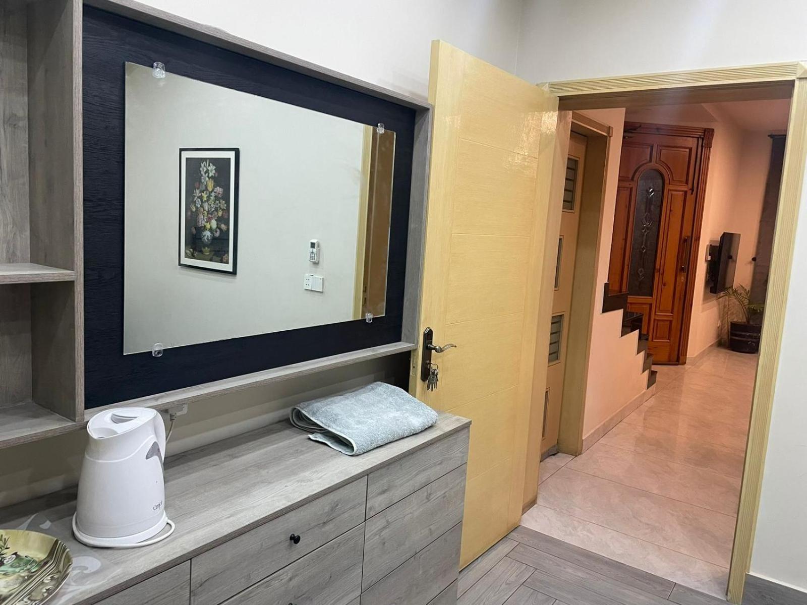 Grey Orchard Homestay - A Family Place Λαχόρη Εξωτερικό φωτογραφία