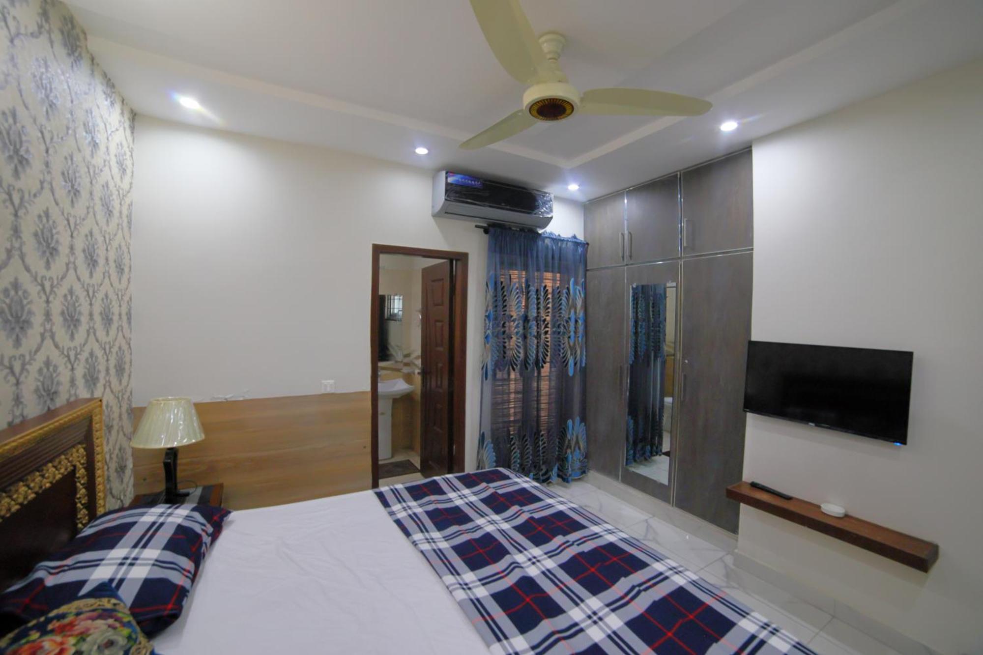Grey Orchard Homestay - A Family Place Λαχόρη Εξωτερικό φωτογραφία